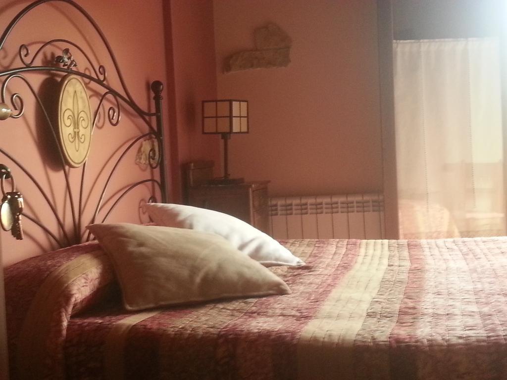 Hotel Rural El Horno De Aliaga Rum bild