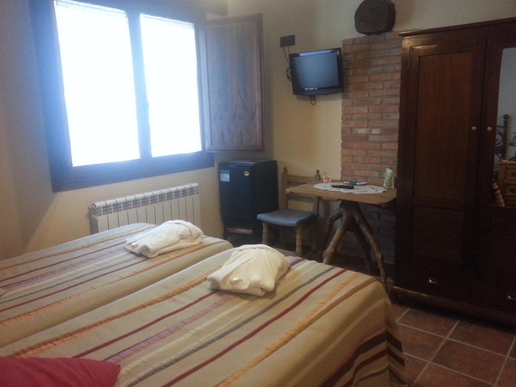 Hotel Rural El Horno De Aliaga Rum bild