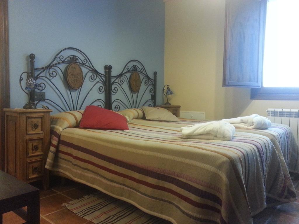 Hotel Rural El Horno De Aliaga Rum bild